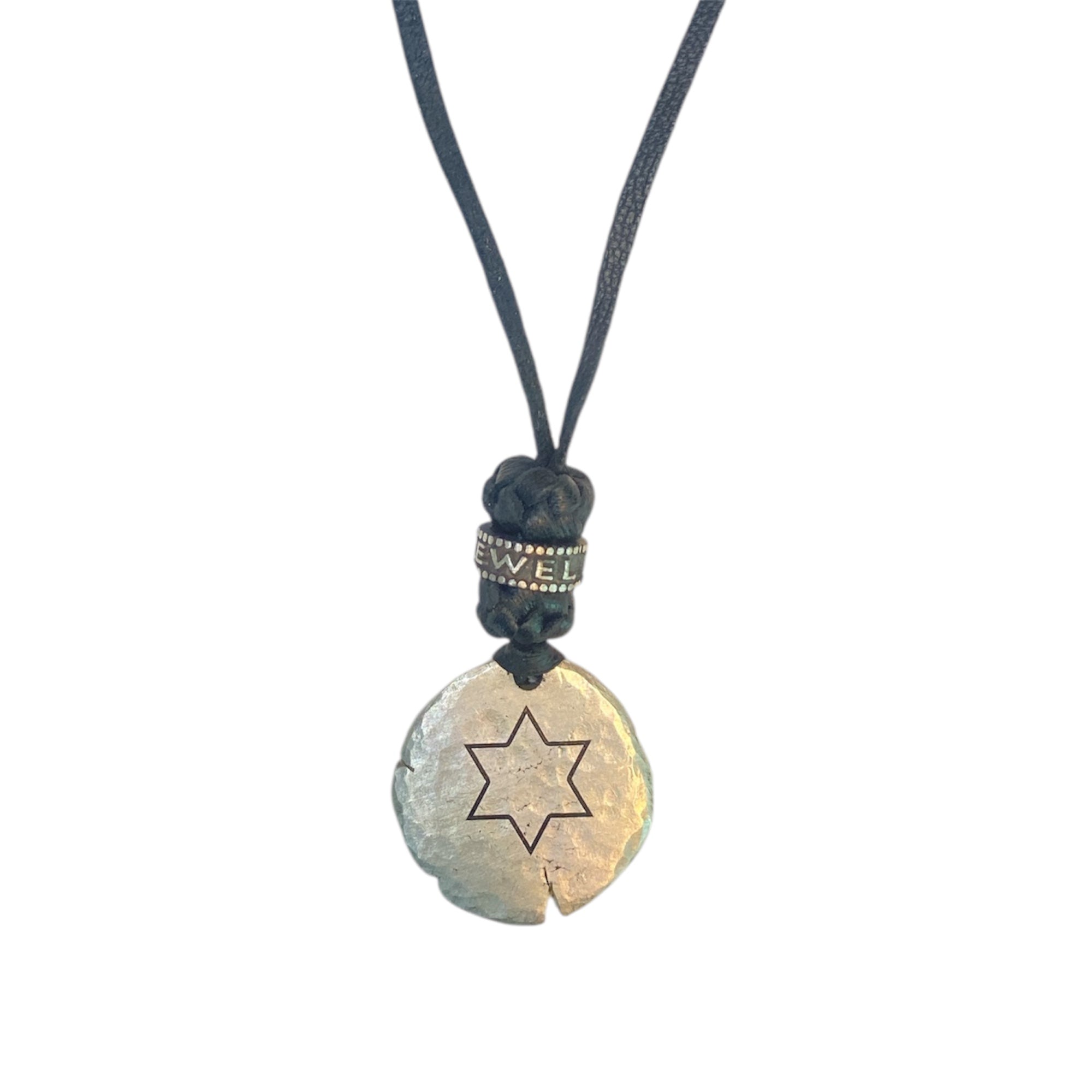 LEATHER AMULET D.STAR
