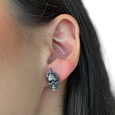 PUNK SKULL EARRINGS