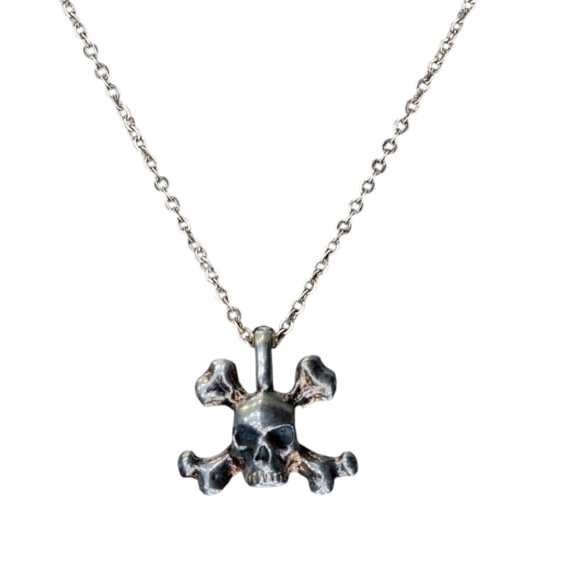 SKULL JOE CROSSBONE CHARM NECKLACE