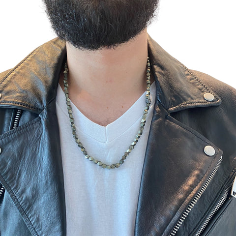 ONE SKULL PIRITE NECKLACE
