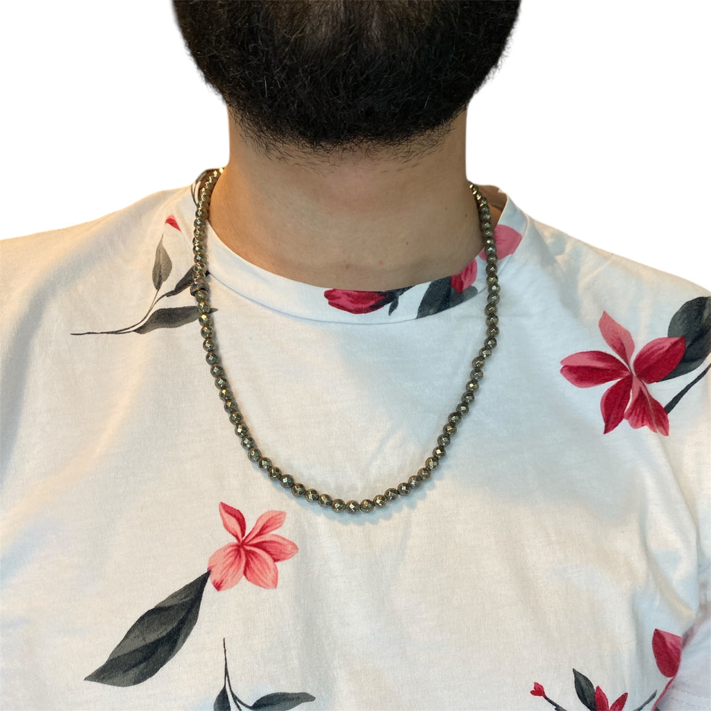 ONE SKULL FLAKED PIRITE NECKLACE