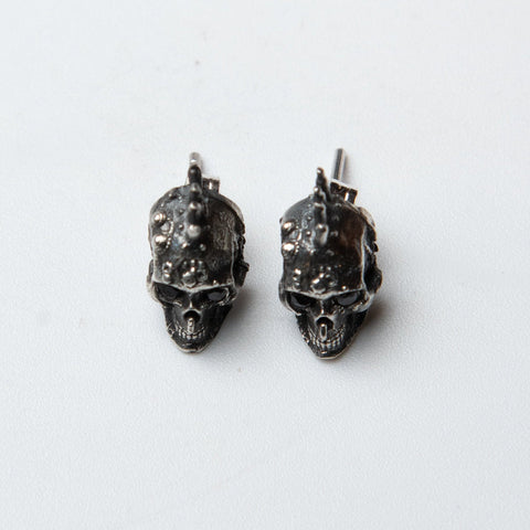 PUNK SKULL EARRINGS