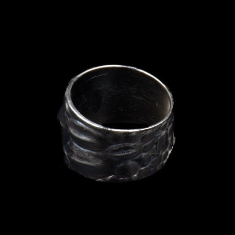 LIZARD RING DARK