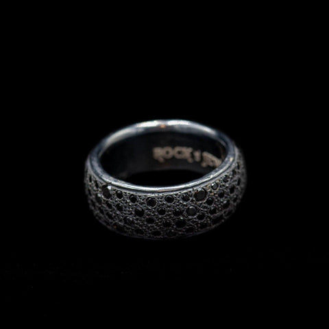 MOUNTAIN BLACK RING